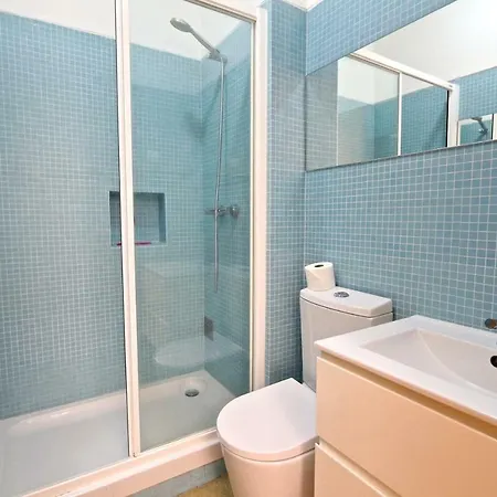 Apartment Neptuno 97 - Clever Details *