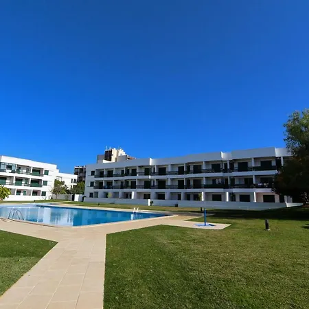 Neptuno 97 - Clever Details *