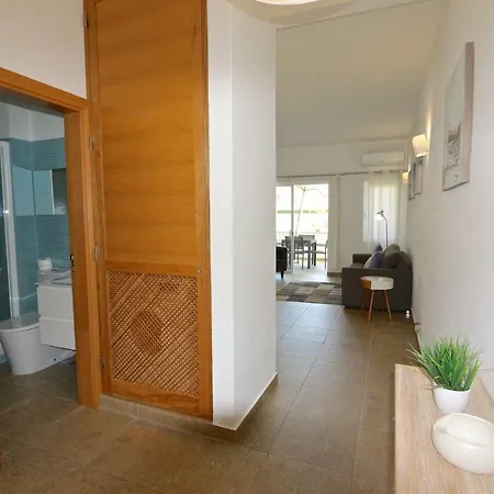 Neptuno 97 - Clever Details * Vilamoura