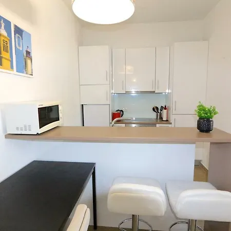 Neptuno 97 - Clever Details