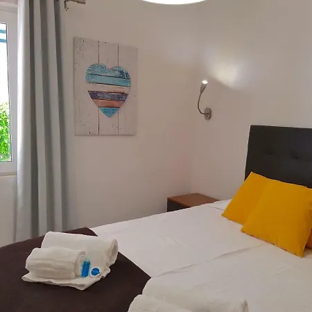 Neptuno 97 - Clever Details